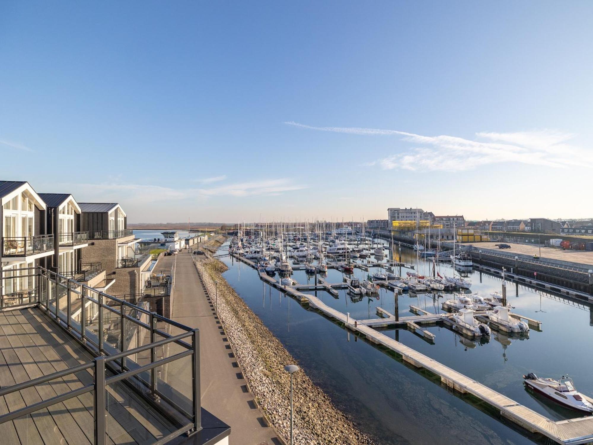 Penthouse In Sint-annaland With Panoramic View